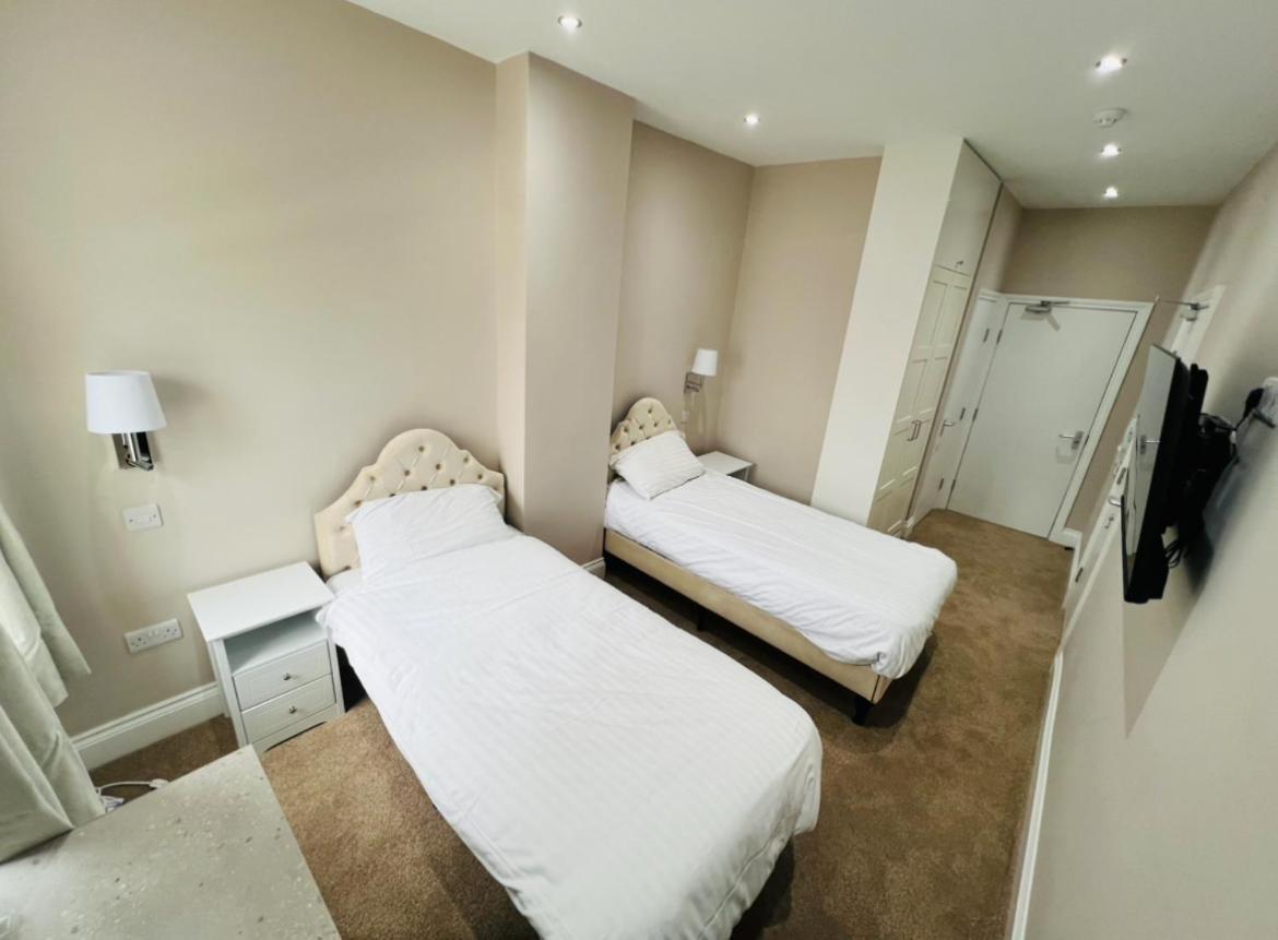 Gaolgate Suites Self Check-In Central Stafford Exteriör bild